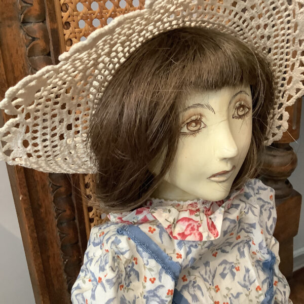 Wooden Dutch Girl - Image 4